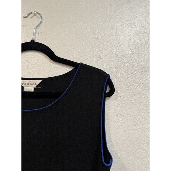Exclusively Misook fine knit shell / tank sweater Sz Medium - Picture 3 of 6